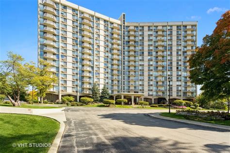 Condos In Oak Brook Il