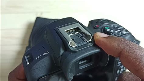 Connect External Flash To Camera