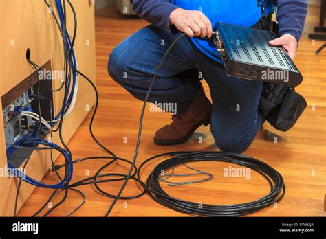 Connecting Cable Box To Modem