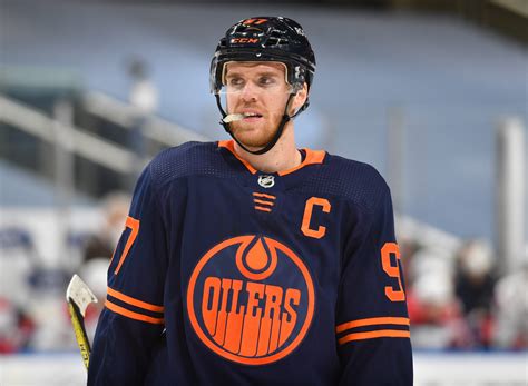 connor mcdavid wins above replacement