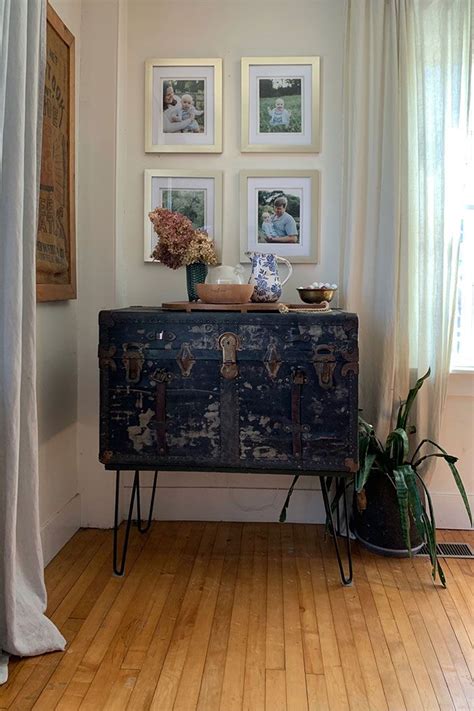 Console Table Trunk Decor