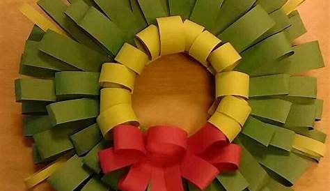 Construction paper Christmas wreath. Crafts, Holiday fun