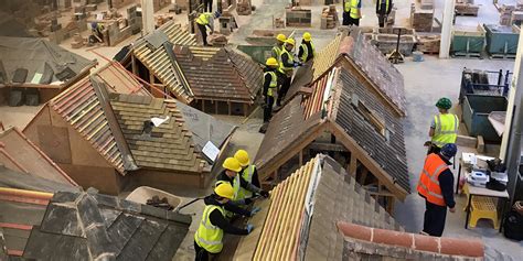 construction apprenticeships in leeds