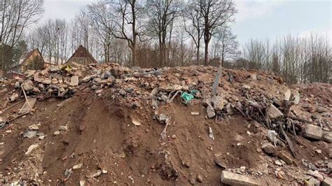 construction cleanup aftermath