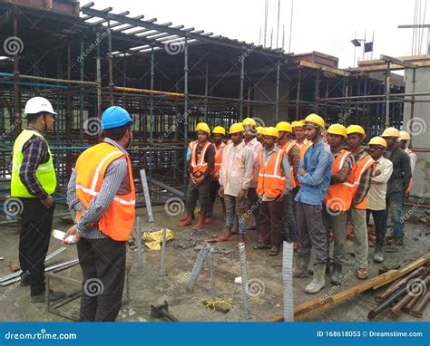 Construction Tool Box Meeting