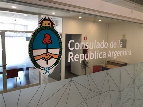 consulado argentino en quito