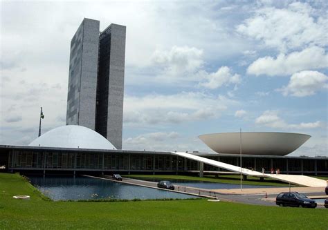 consulado portugal em brasília