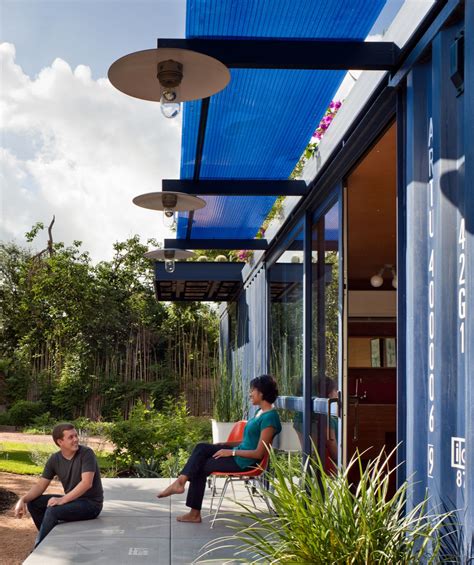 Shipping Container Guest House by Jim Poteet HomeDSGN, a daily source