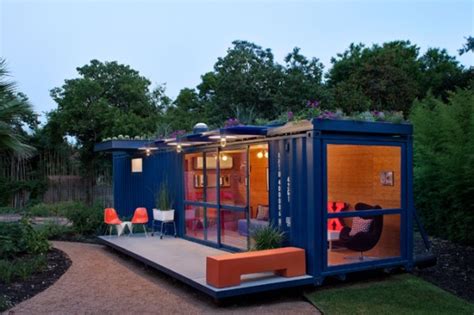 Shipping Container Guest House by Jim Poteet HomeDSGN, a daily source