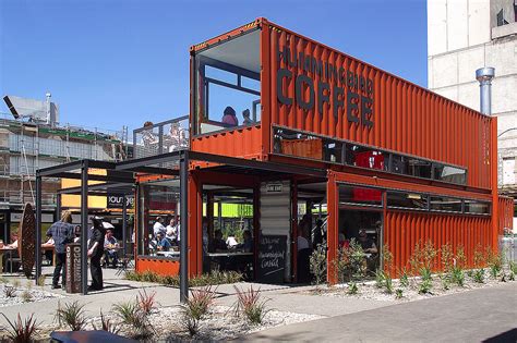 container packaging store