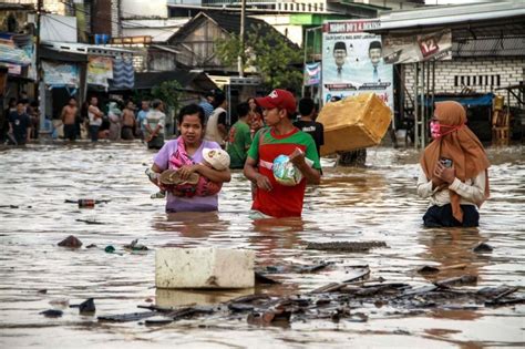contoh banjir di indonesia