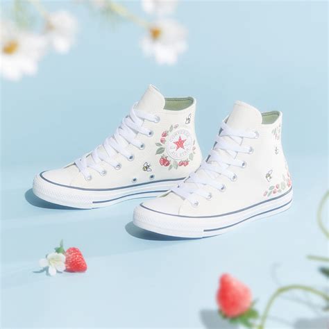Converse Strawberry And Bees Review