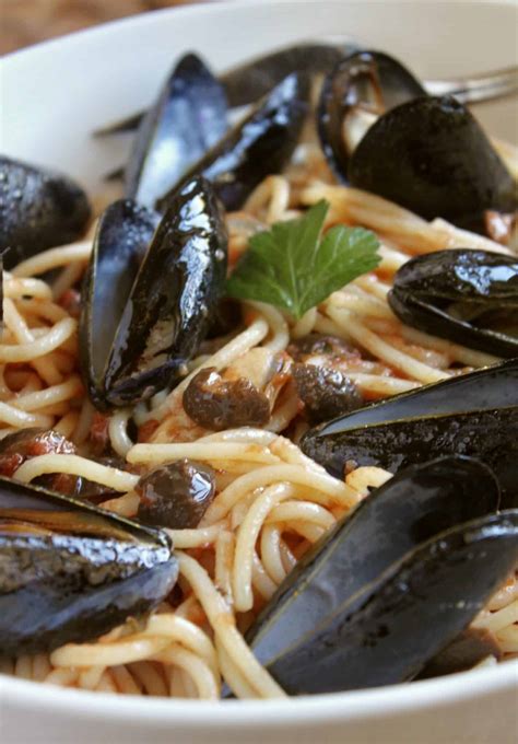 cooked mussels recipe with pasta