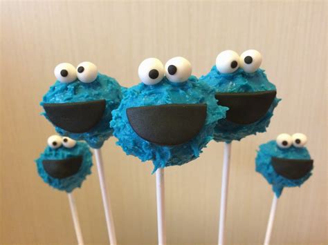 cookie monster cake pops