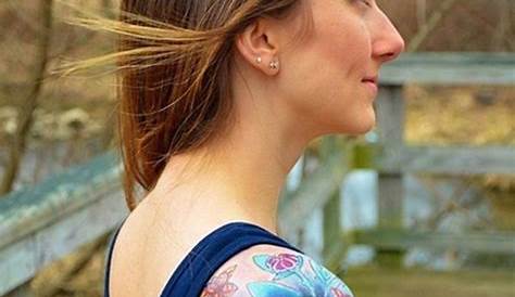 33 Most Amazing Cool Shoulder Tattoo Designs for Girls - dashingamrit