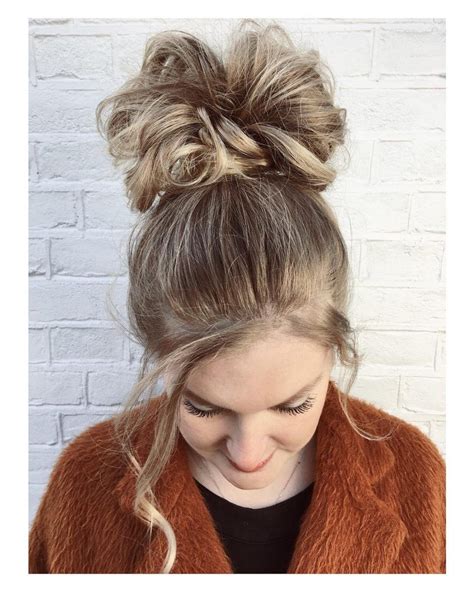 Stunning Cool Easy Updos For Long Hair With Simple Style