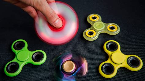 cool fidget spinners at toys r us