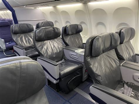 copa airlines business class boeing 737 800