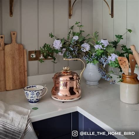 Copper Kettle Alabaster