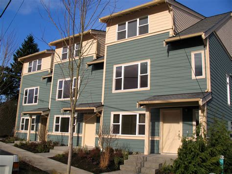 Copper Lantern Apartments