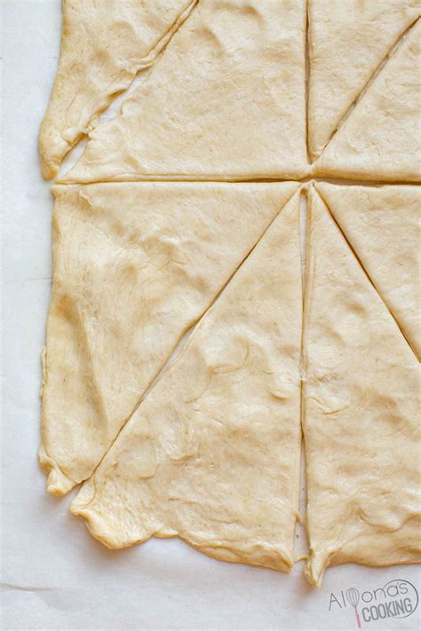 Latest News and Media Information 襤邏 How to Make Crescent Rolls from