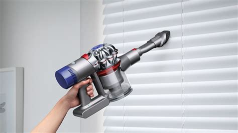 Cordless Vacuum Dyson V7