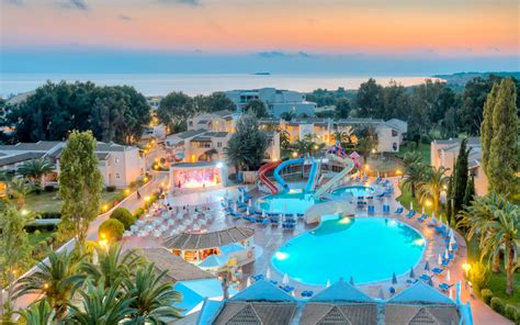 corfu beachfront hotels