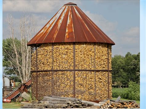 Corn Crib Design