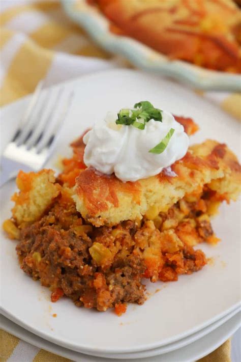 Cornbread Taco Pie