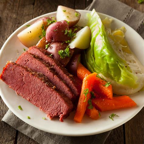 corned beef serving