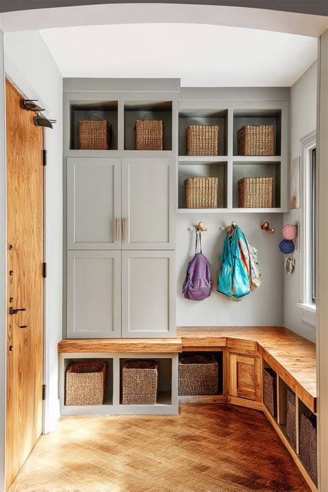 Corner Mudroom Storage Ideas