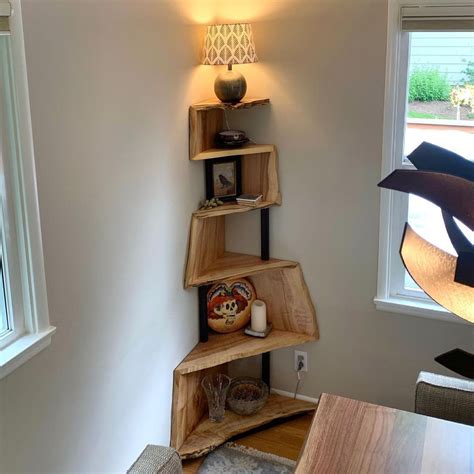 Corner shelving