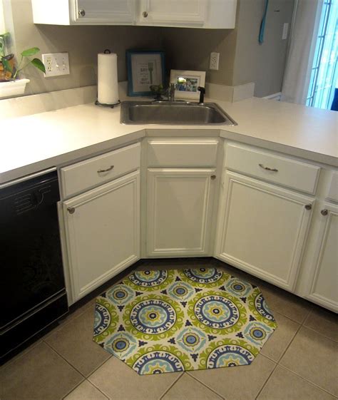 Corner Sink Floor Mat