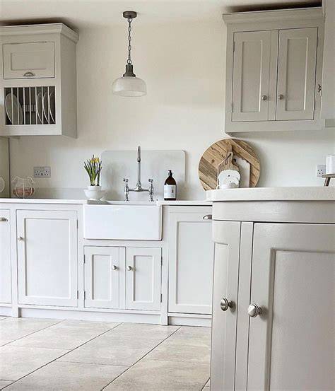 Hand painted kitchen in Farrow and Ball Cornforth white from Parkes