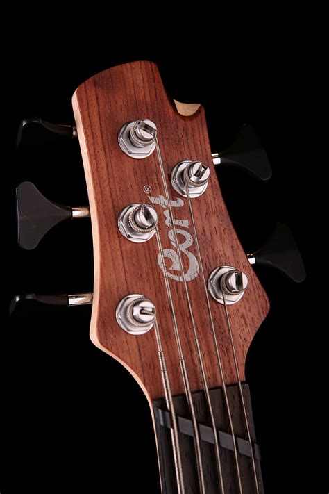 Cort Single Cut Bass