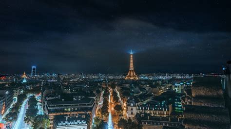 cosa vedere a parigi di notte