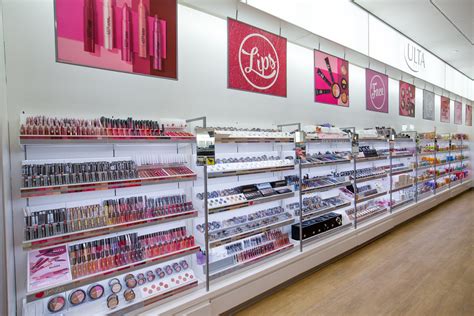 cosmetic stores in united states