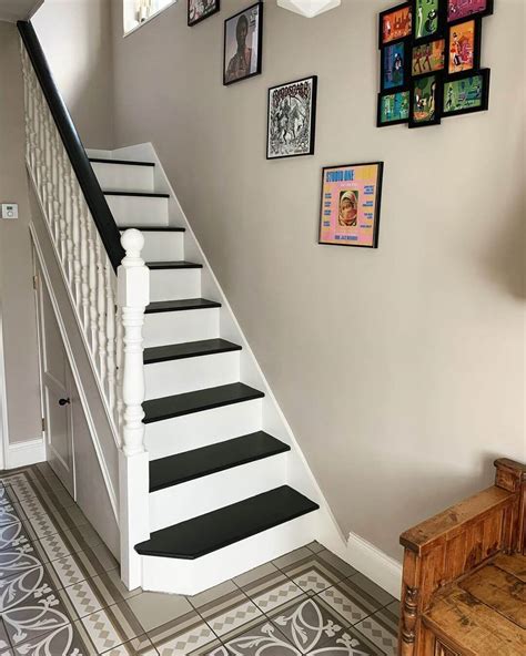How to Modernize a Staircase With Paint POPSUGAR Home