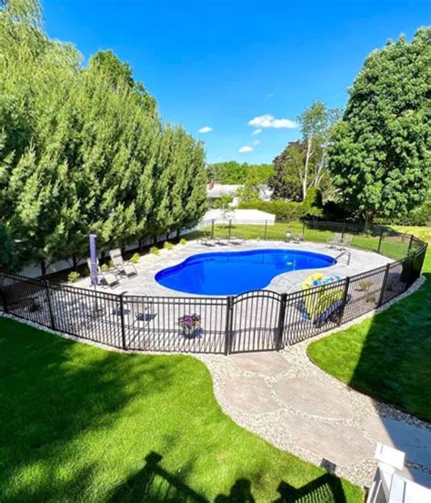 Cost Of Landscaping Around Pool