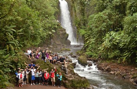 costa rica escorted tours small group