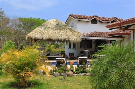 costa rica villa rentals with chef