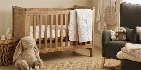 Cot Buying Guide Uk