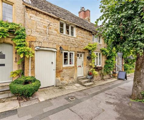 Cotswold Cottage Breaks