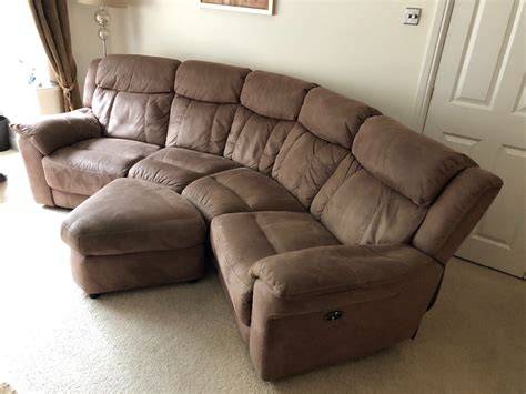 New Couch With Recliners On Both Ends For Small Space