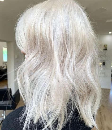 35 nuances de blond polaire repérées sur Pinterest en 2020 Cheveux