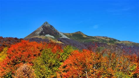 L'Automne et ses couleurs dans le Cantal YouTube