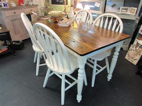 country kitchen dining table and chairs