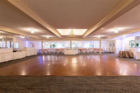 country lakes event center