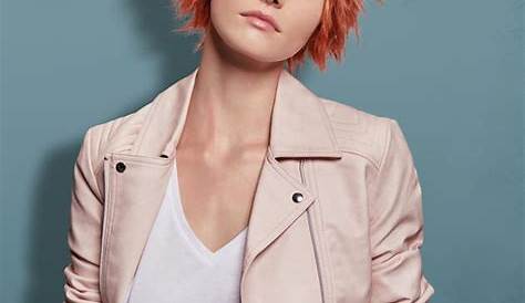 Coupe De Cheveux Femme Cuivre Coloration Roux Coiffures Populaires