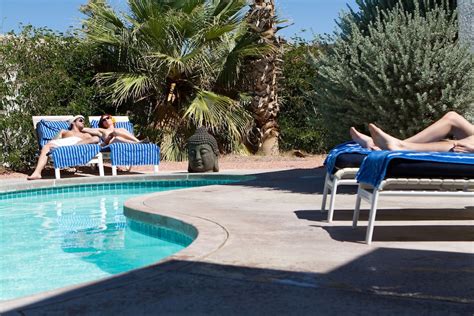 home.furnitureanddecorny.com:couples retreat in palm springs ca